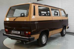 Image 5/19 de Volkswagen T3 Caravelle CL 1.6 (1984)