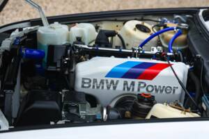 Image 26/50 of BMW M3 (1990)