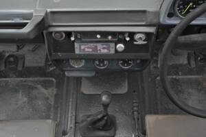 Immagine 48/50 di Mercedes-Benz 240 GD (SWB) (1987)