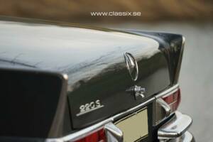 Image 17/24 of Mercedes-Benz 220 S b (1965)