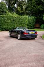 Image 22/41 of Mercedes-Benz SL 55 AMG (2003)