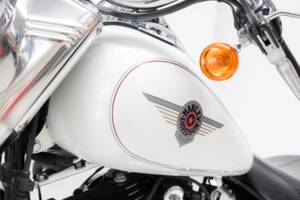 Image 22/34 of Harley-Davidson DUMMY (2002)