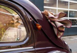 Immagine 19/33 di Renault 4 CV Décapotable (1951)