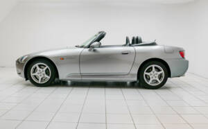 Bild 2/23 von Honda S 2000 (2001)