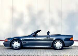 Imagen 1/36 de Mercedes-Benz 300 SL-24 (1992)