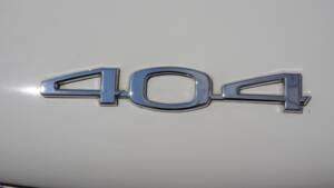 Image 35/36 de Peugeot 404 Coupé (1967)