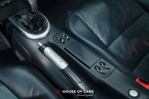 Bild 21/22 von Porsche 911 Carrera 4S (2002)