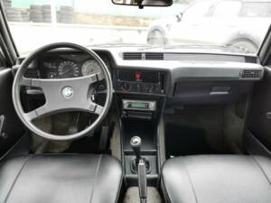 Imagen 5/34 de BMW 320 Baur TC (1981)