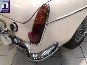 Imagen 15/44 de MG MGB (1963)