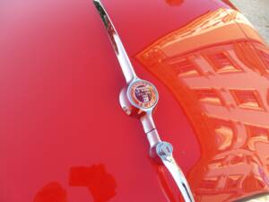 Image 147/174 of Jaguar XK 150 3.4 S OTS (1958)