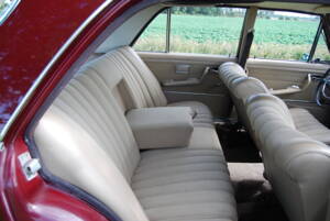 Image 51/58 of Mercedes-Benz 280 SE (1968)