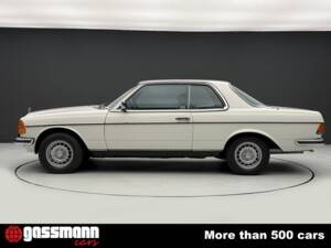 Bild 5/15 von Mercedes-Benz 280 C (1978)