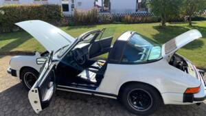 Bild 13/26 von Porsche 911 SC 3.0 (1983)