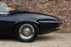 Bild 31/50 von Jaguar E-Type V12 (1973)