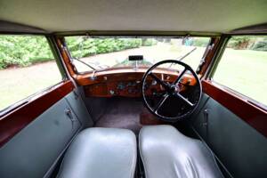 Image 37/50 of Rolls-Royce 20&#x2F;25 HP (1934)