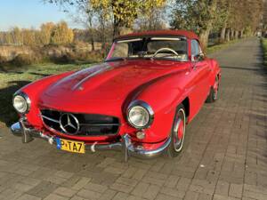 Image 1/8 of Mercedes-Benz 190 SL (1957)