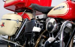 Image 24/75 of Harley-Davidson FL Panhead (1965)