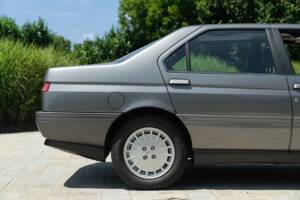 Image 18/50 de Alfa Romeo 164 2.0 (1991)