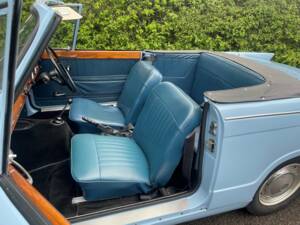 Image 7/12 of Triumph Vitesse 6 (1965)