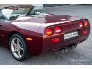 Immagine 26/39 di Chevrolet Corvette (2003)