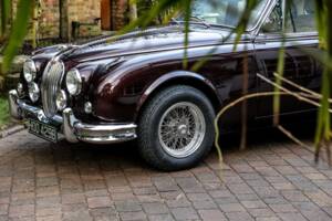 Imagen 37/50 de Jaguar Mk II 3.8 (2004)
