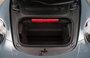 Image 17/37 of Porsche 911 Targa 4S (2016)