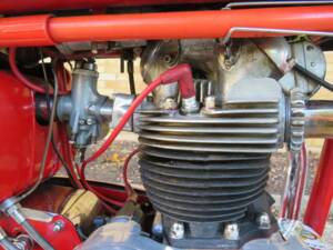 Bild 31/47 von Norton DUMMY (1958)