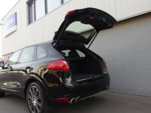 Imagen 70/97 de Porsche Cayenne Turbo (2011)