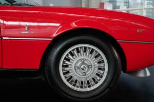 Image 27/50 of Alfa Romeo Montreal (1973)