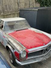 Afbeelding 7/37 van Mercedes-Benz 230 SL (1964)