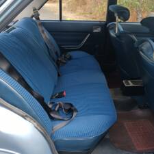 Bild 27/52 von Peugeot 504 (1979)