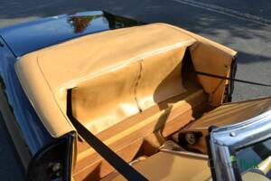 Image 35/50 of Alfa Romeo 2.0 Spider (1990)