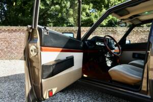 Afbeelding 50/50 van Alfa Romeo Alfetta 2.0 (1984)