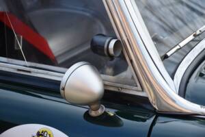 Image 14/29 of Austin-Healey 3000 Mk II (BT7) (1962)