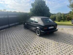 Image 18/78 de Volkswagen Golf Mk I Convertible 1.8 (1989)