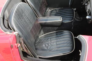Imagen 64/77 de MG MGA 1500 (1959)