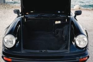 Image 39/85 of Porsche 911 Speedster 3.2 (1989)