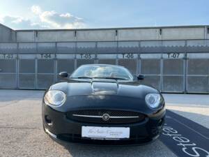 Image 2/36 of Jaguar XK 4.2 (2007)
