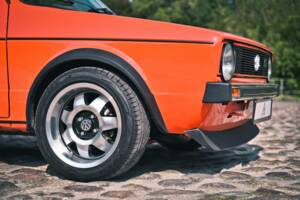 Image 13/49 of Volkswagen Golf Mk I GTI 1.6 (1979)