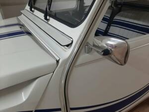 Image 4/8 of Citroën 2 CV 6 (1983)