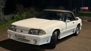 Image 1/30 of Ford Mustang GT (1988)