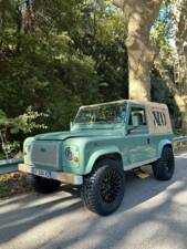 Image 56/72 of Land Rover 90 (1987)