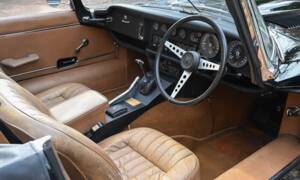 Bild 4/50 von Jaguar E-Type V12 (1974)