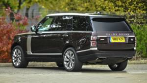 Image 19/50 of Land Rover Range Rover V8 SV Autobiography (2018)
