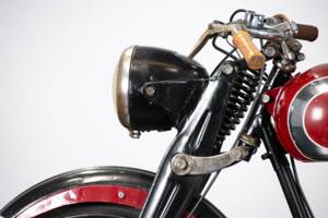 Image 27/50 of FIAMC DUMMY (1952)