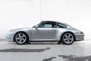 Bild 4/39 von Porsche 911 Carrera 4S (1997)