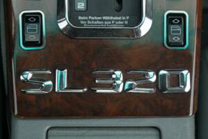Image 43/50 of Mercedes-Benz SL 320 (1995)