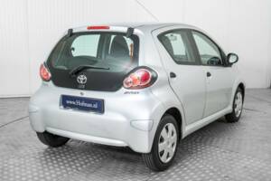 Image 23/48 of Toyota Aygo (2010)