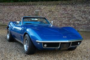 Image 36/50 of Chevrolet Corvette Stingray (1968)