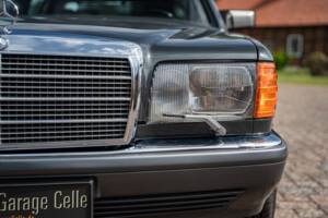 Image 5/91 of Mercedes-Benz 560 SEL (1990)